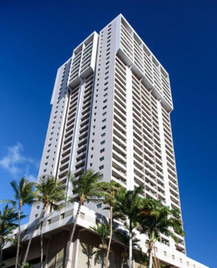 Private One Bedroom Condo, With Corporate Rental Car Savings Code Included, Free Onsite Parking Honolulu Buitenkant foto